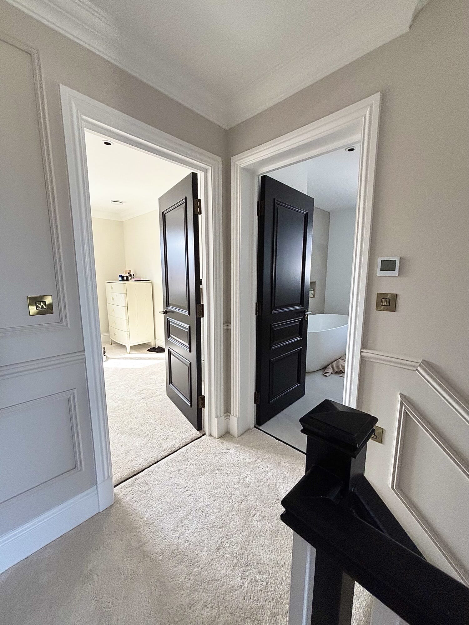 838x1981x44mm (33") Kent Black - Prefinished Internal Doors